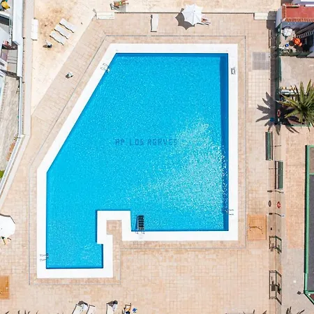 Sunset Ocean View Mit Meer Pool Tennisplatz *